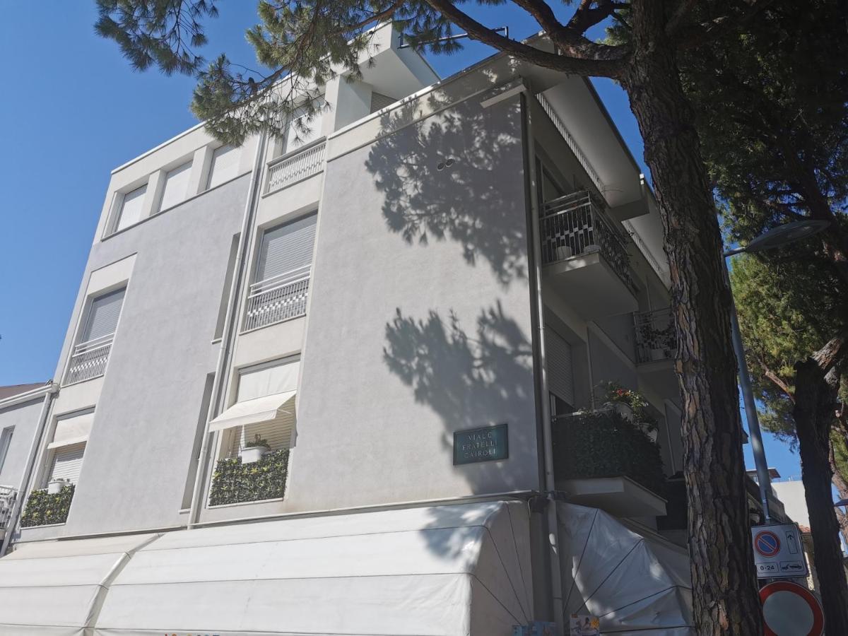 Apartment Cairoli